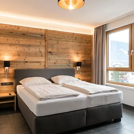 Alpenparks Zell Am Apartment
