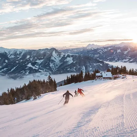 Alpenparks Zell Am Apartament *