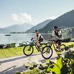 Apartmán Alpenparks Zell Am *