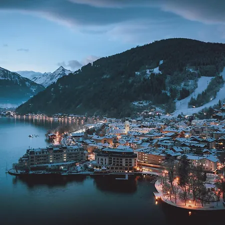 Daire Alpenparks Zell Am